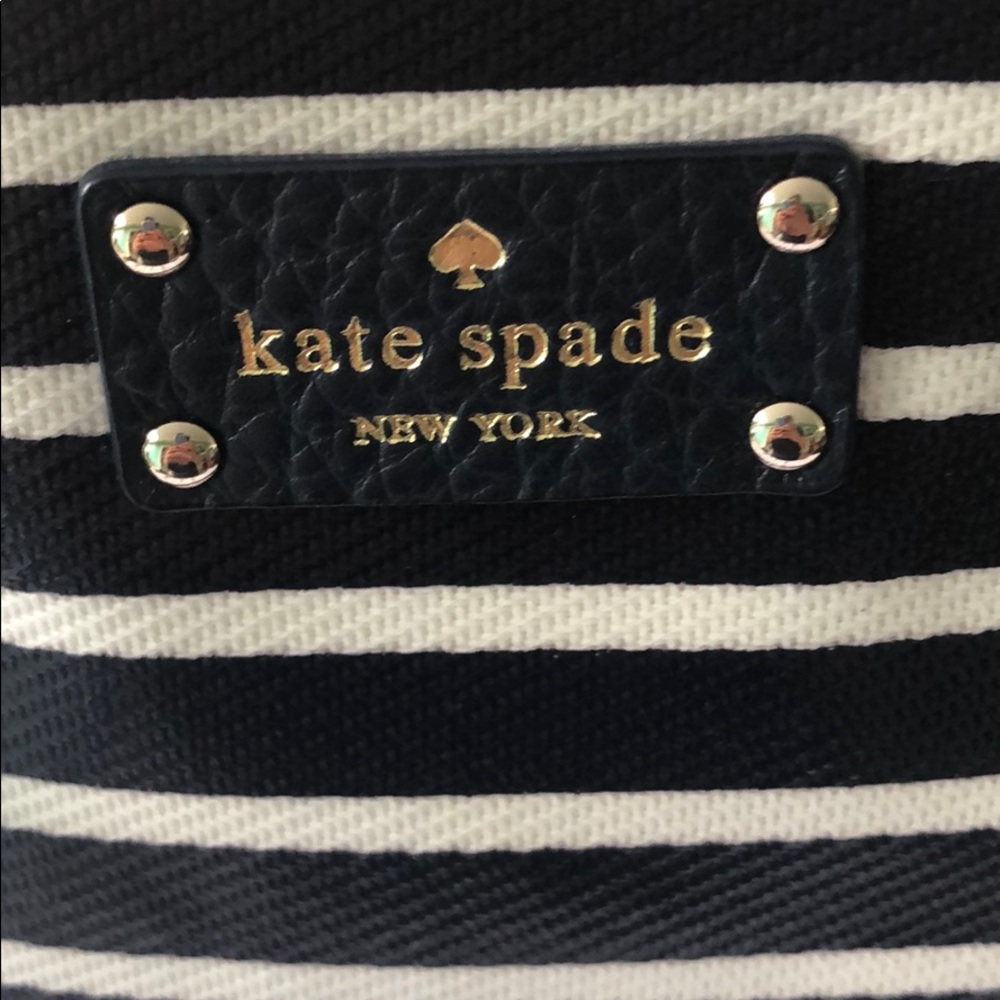Kate spade ♠️ - Picture 2 of 4